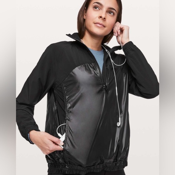 Lululemon All Roads 1/2 Zip Black Lightweight Jacket Shirt Size 8 - Picture 3 of 11